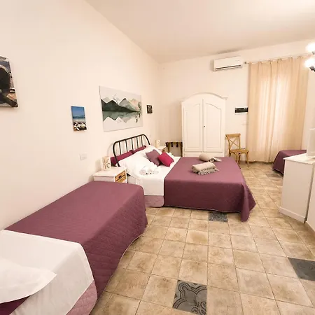 Bed & Breakfast La Luna In Cortile Lecce