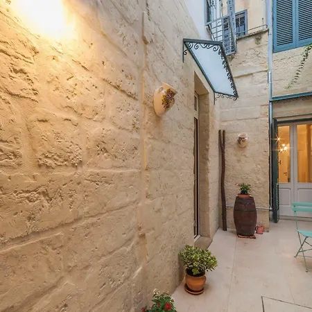 La Luna In Cortile B&B 레체