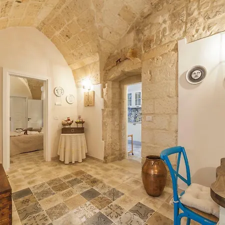 La Luna In Cortile Oda ve Kahvaltı Lecce