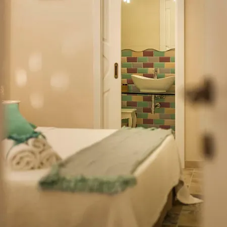 La Luna In Cortile 4*