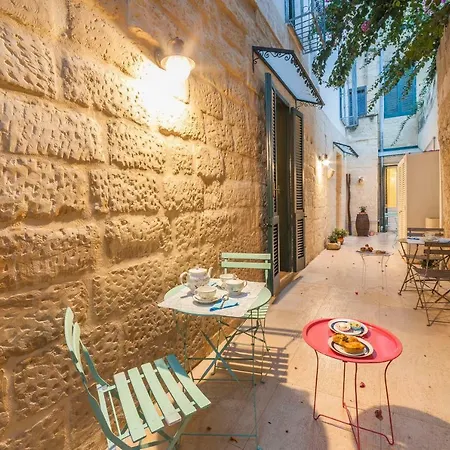 La Luna In Cortile Bed & Breakfast