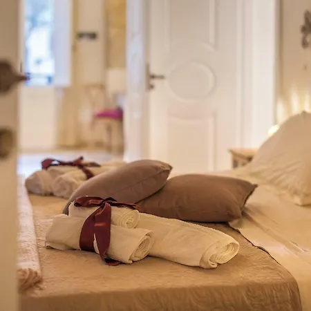 La Luna In Cortile Lecce