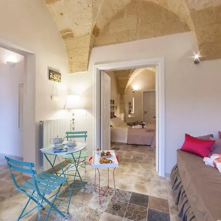 La Luna In Cortile 4*