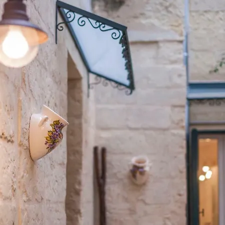 La Luna In Cortile Bed & Breakfast 4*