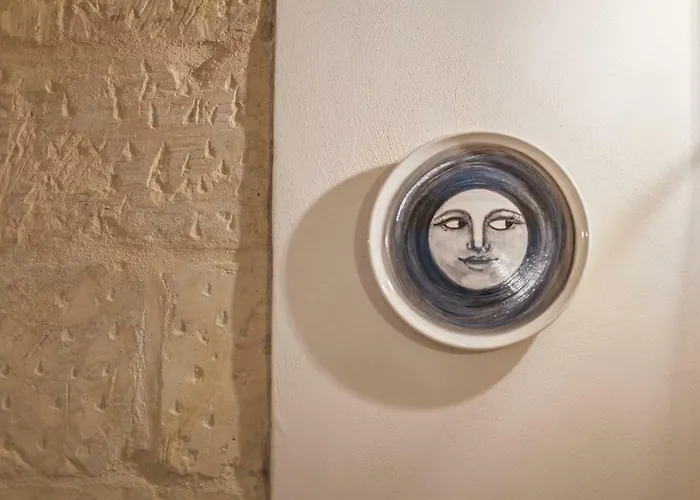 La Luna In Cortile